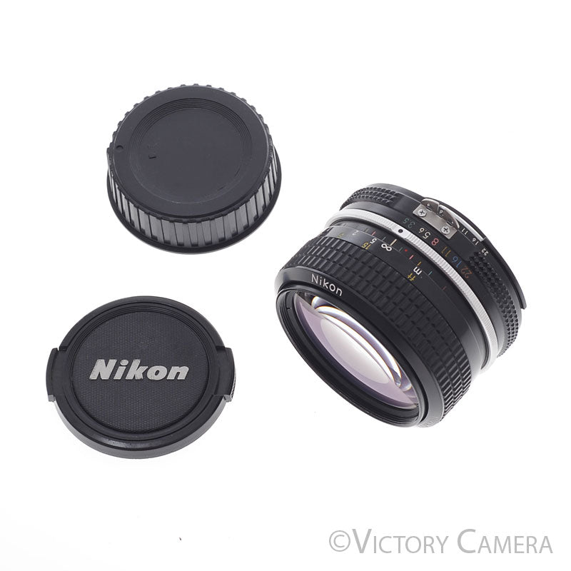 Nikon Nikkor 28mm f3.5 AI Wide Angle Lens [EXC] - Victory Camera