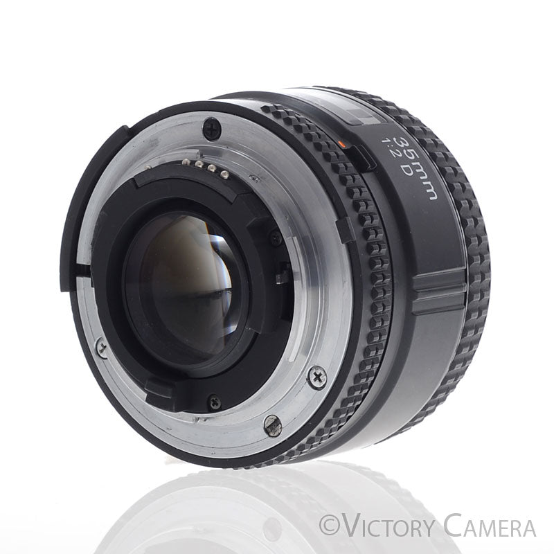 Nikon AF Nikkor 35mm f2 D Fast Wide Angle Lens for Nikon AF-D [EXC+]