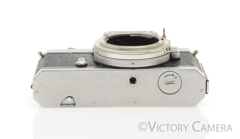 Nikon Nikomat (Nikkormat) FT 35mm Camera (Works, meter bad) [GOOD] - Victory Camera