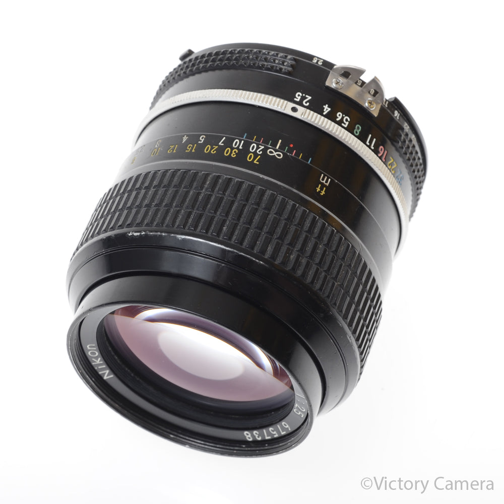 Nikon Nikkor 105mm f2.5 AI Prime Portrait Lens [EXC-] - Victory Camera