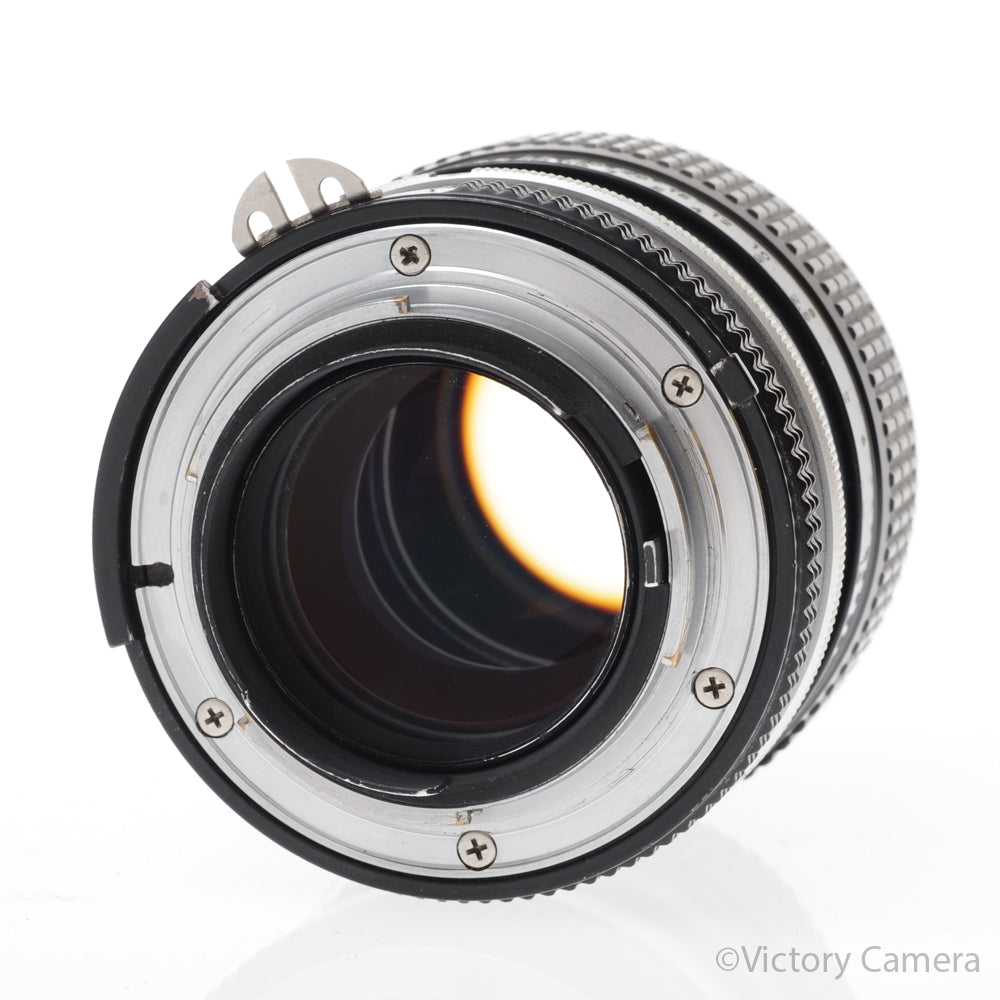 Nikon Nikkor 105mm f2.5 AI Prime Portrait Lens [EXC-] image 3