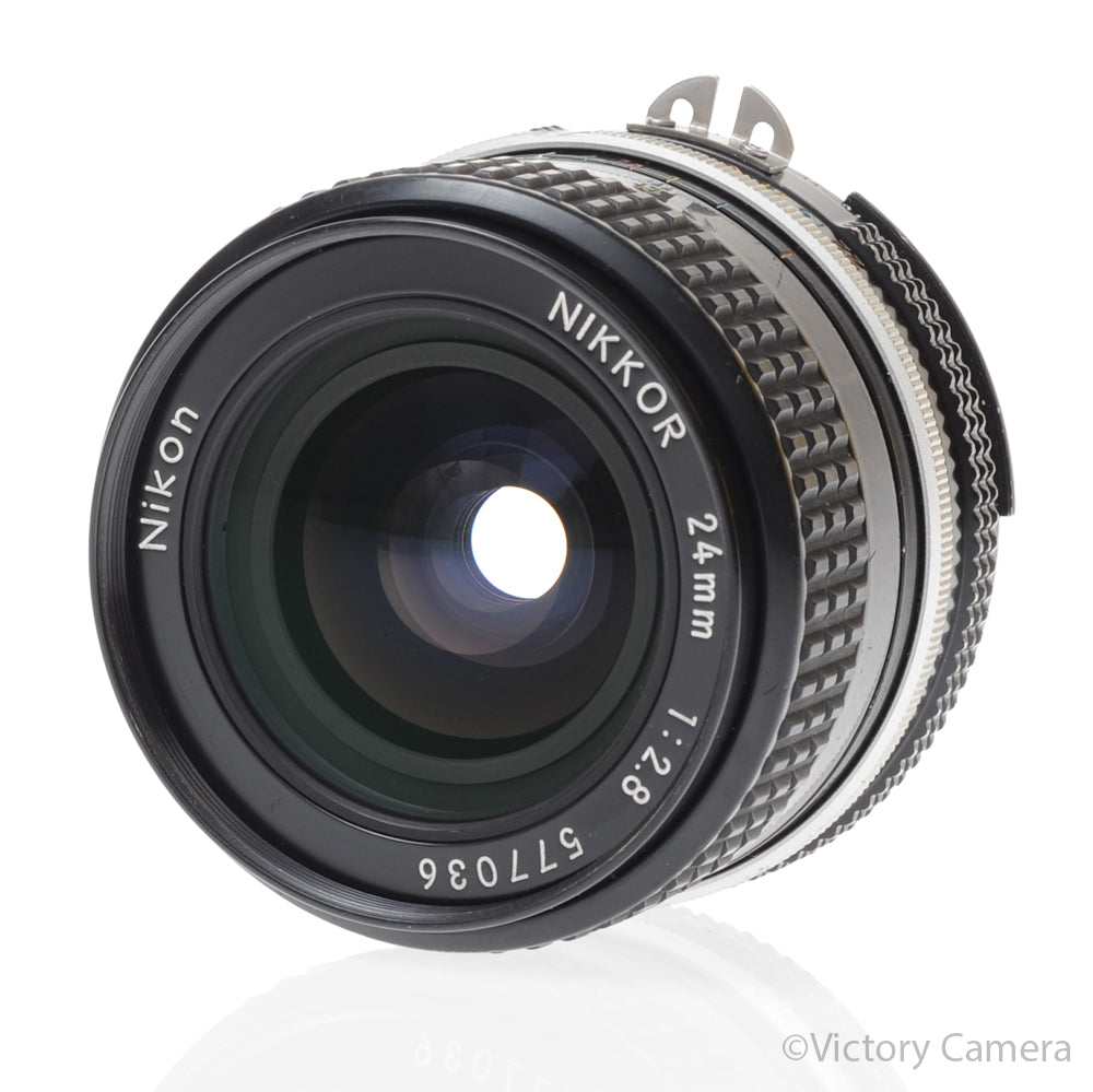 Nikon Nikkor 24mm f2.8 AI Wide Angle Prime Lens w/ Shade [EXC-] image 2