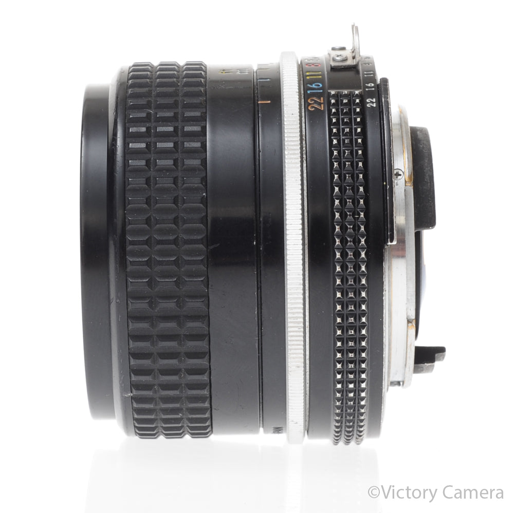 Nikon Nikkor 24mm f2.8 AI Wide Angle Prime Lens w/ Shade [EXC-] image 4