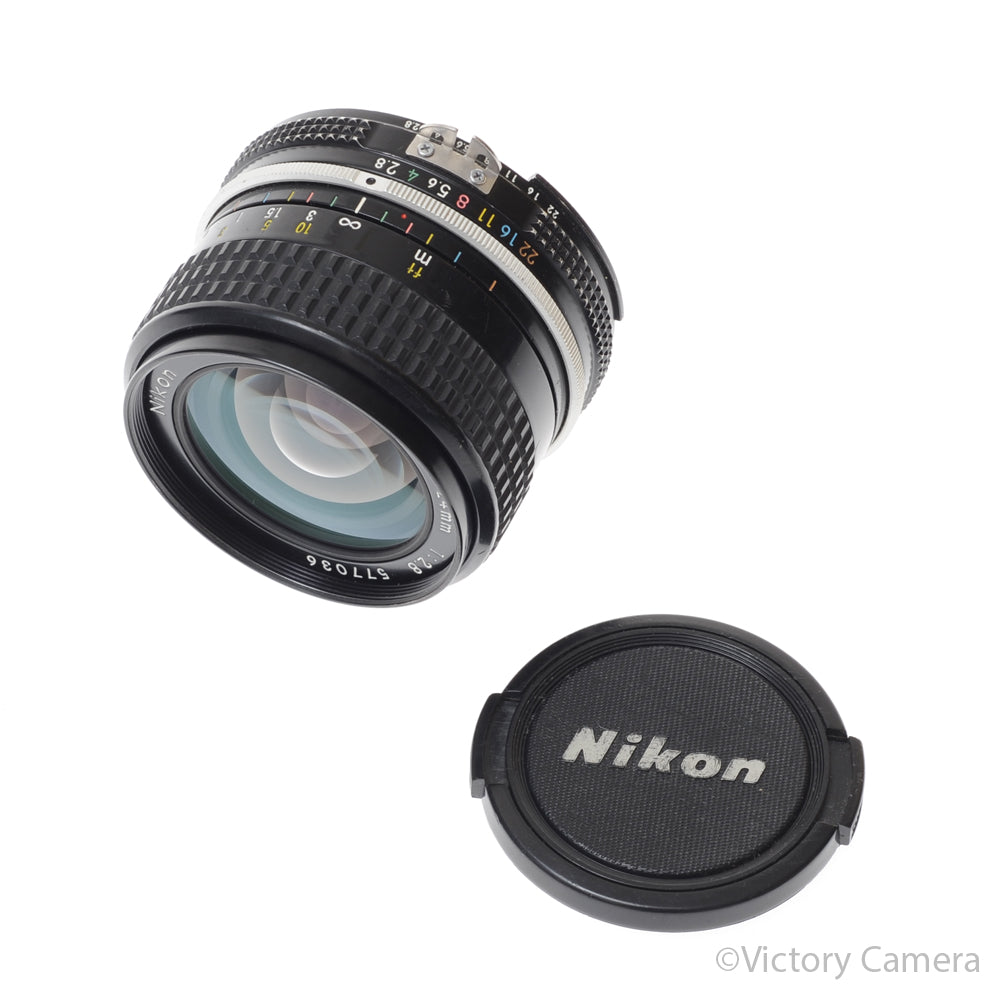 Nikon Nikkor 24mm f2.8 AI Wide Angle Prime Lens w/ Shade [EXC-] image 5