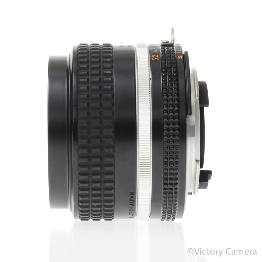Nikon Nikkor 28mm f3.5 AI Wide Angle Lens [EXC+] image 4