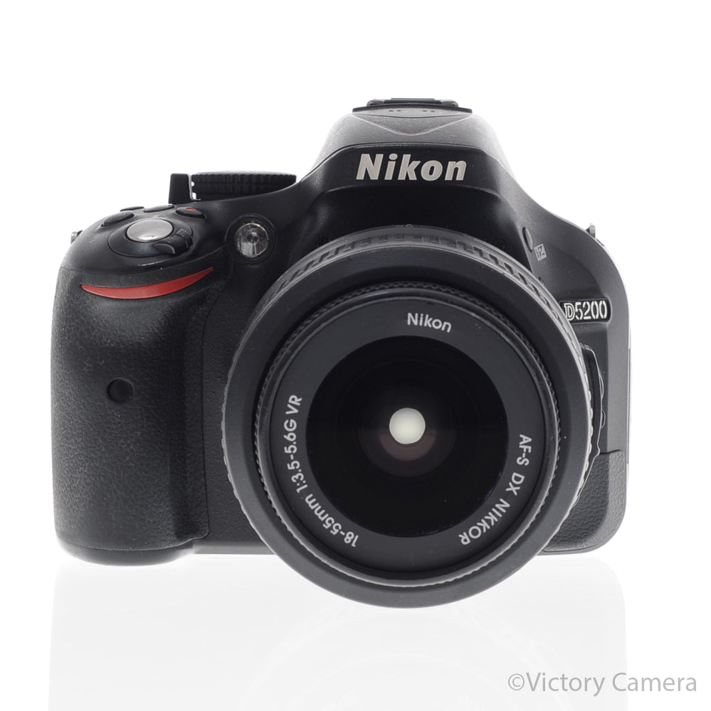 Nikon D5200 Black 24.1MP DSLR w/ 18-55mm Lens ~15,649 Shutter [EXC-] image 1