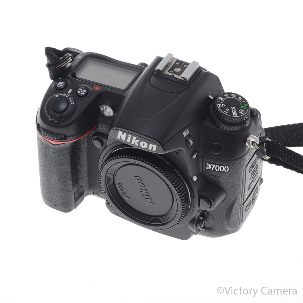 Nikon D7000 16.2MP Digital Camera Body [EXC+] image 3