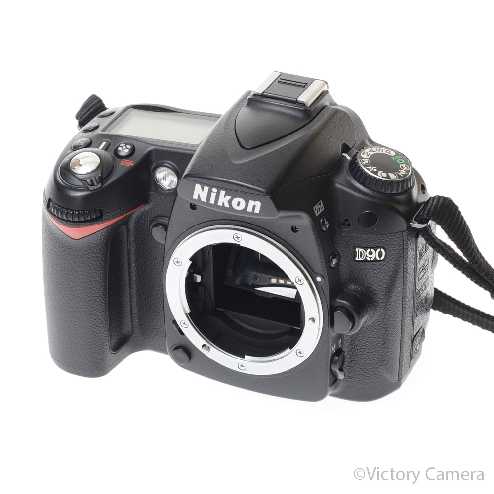 Nikon D90 12.3MP Digital SLR Digital Camera Body [BGN] image 2