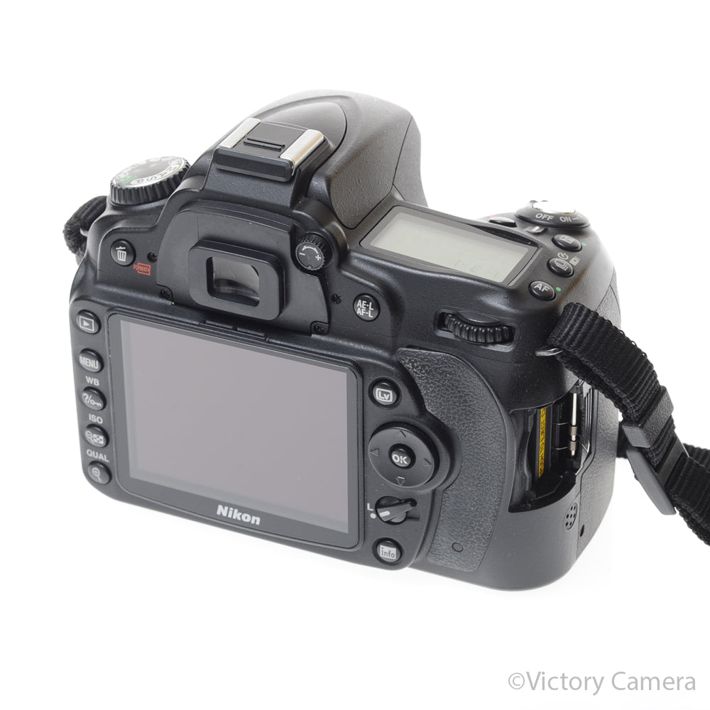 Nikon D90 12.3MP Digital SLR Digital Camera Body [BGN] image 3
