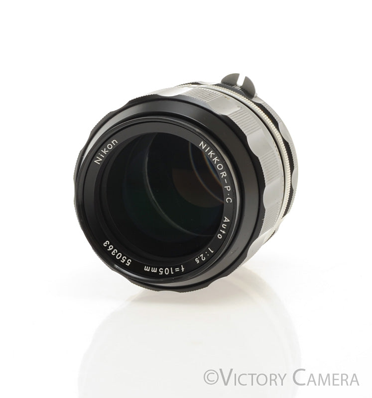Nikon Nikkor-P 105mm f2.5 Photomic non-AI Telephoto Prime Lens  [EXC] - Victory Camera