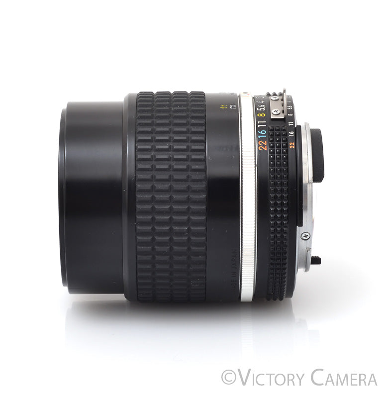 Nikon Nikkor 105mm f2.5 AI-S AIS Prime Portrait Lens [EXC+] - Victory Camera