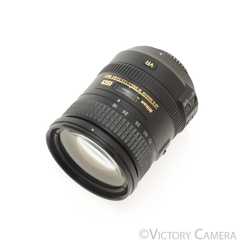 Nikon AF-S Nikkor 18-200mm f3.5-5.6 G ED VR II DX Zoom Lens