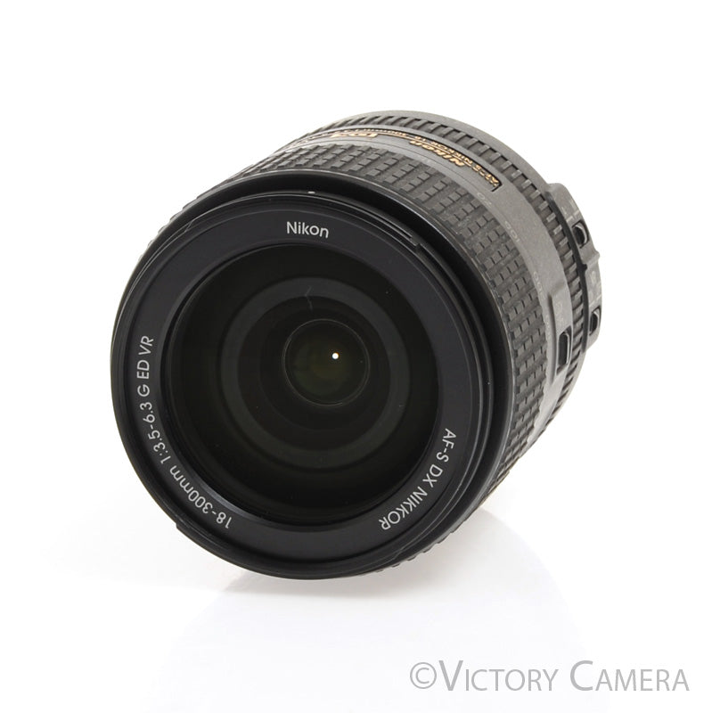 Nikon Nikkor AF-S 18-300mm f3.5-6.3 G ED VR DX Telephoto Zoom Lens -Cl