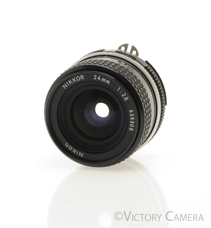Nikon Nikkor 24mm f2.8 AI Wide Angle Prime Lens w/ Shade [EXC+]