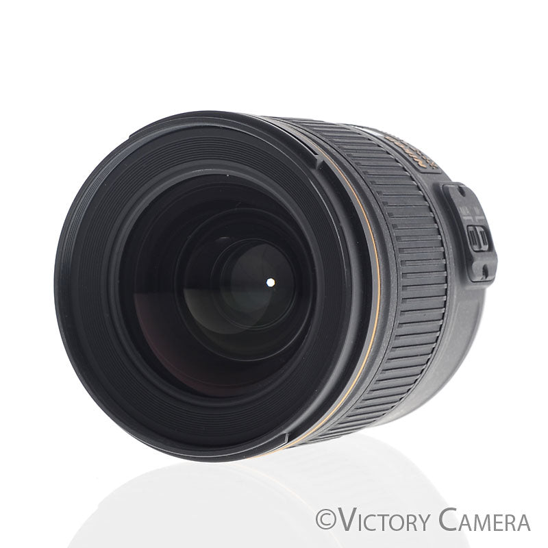 Nikon AF-S NIKKOR 28mm f1.8G Wide Angle Lens [EXC] image 2