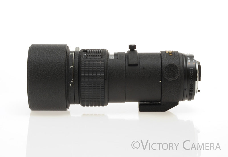 Nikon AF Nikkor 300mm f4 ED Telephoto Prime Lens w/ Tripod Collar [EXC+] - Victory Camera