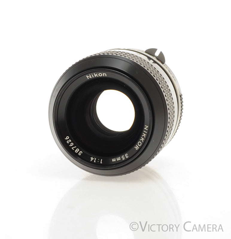 Nikon Nikkor 35mm f1.4 Non-AI Wide Angle Lens  [EXC]