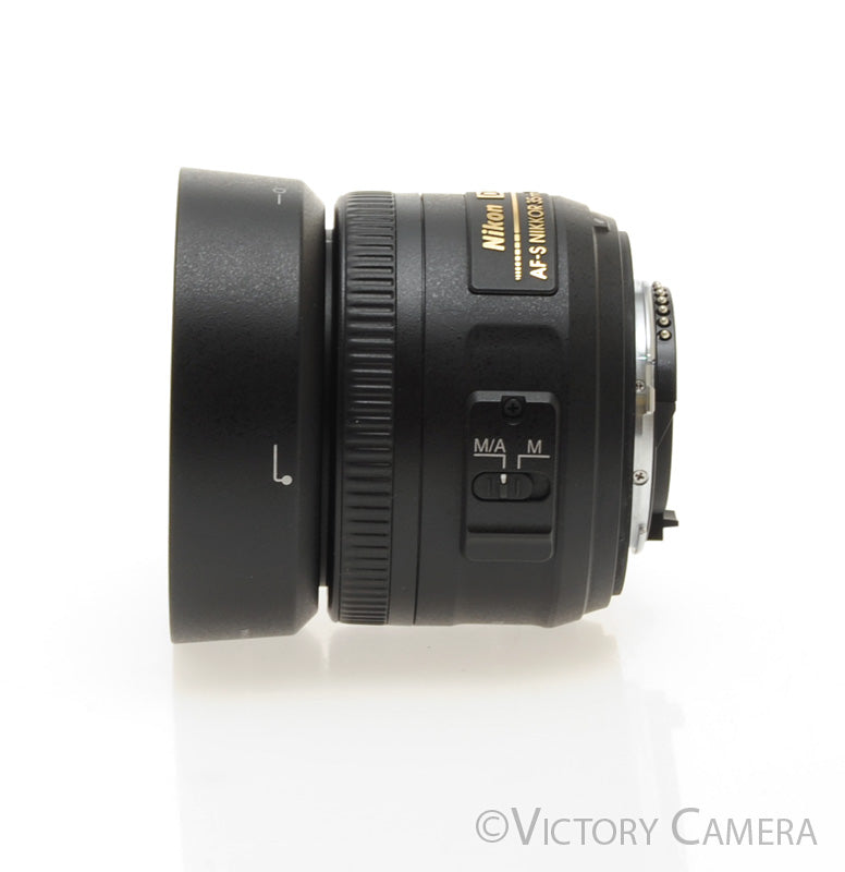Nikon Nikkor AF-S 35mm f1.8 G DX Wide Angle Prime Lens w/ Shade [EXC+] - Victory Camera