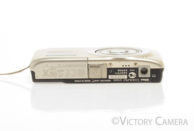 Nikon CoolPix S3100 Silver 14MP Digital Point and Shoot Camera + Case [EXC] - Victory Camera
