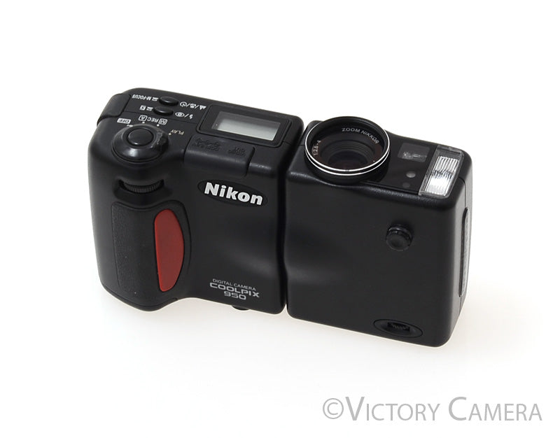 Nikon CoolPix 950 2.1MP Swivel Head Digital Camera Digicam [EXC+] - Victory Camera