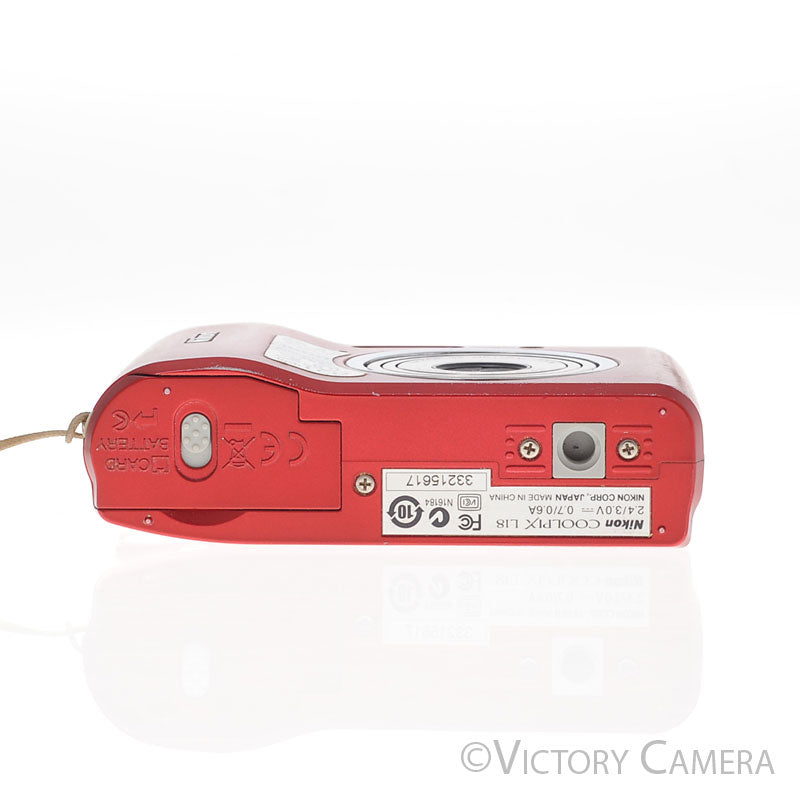 Nikon CoolPix L18 8MP Digital Point & Shoot Camera [EXC-] image 4
