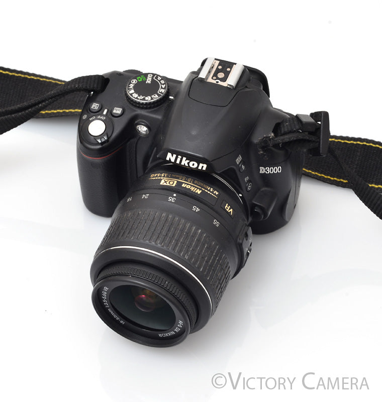 Nikon D3000 Digital SLR Camera Body w/ 18-55mm AF-S Lens ~28,855 Shots [EXC]