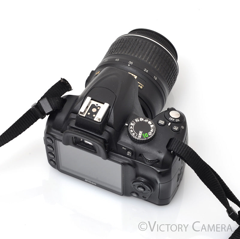 Nikon D3000 Digital SLR Camera Body w/ 18-55mm AF-S Lens ~28,855 Shots [EXC]