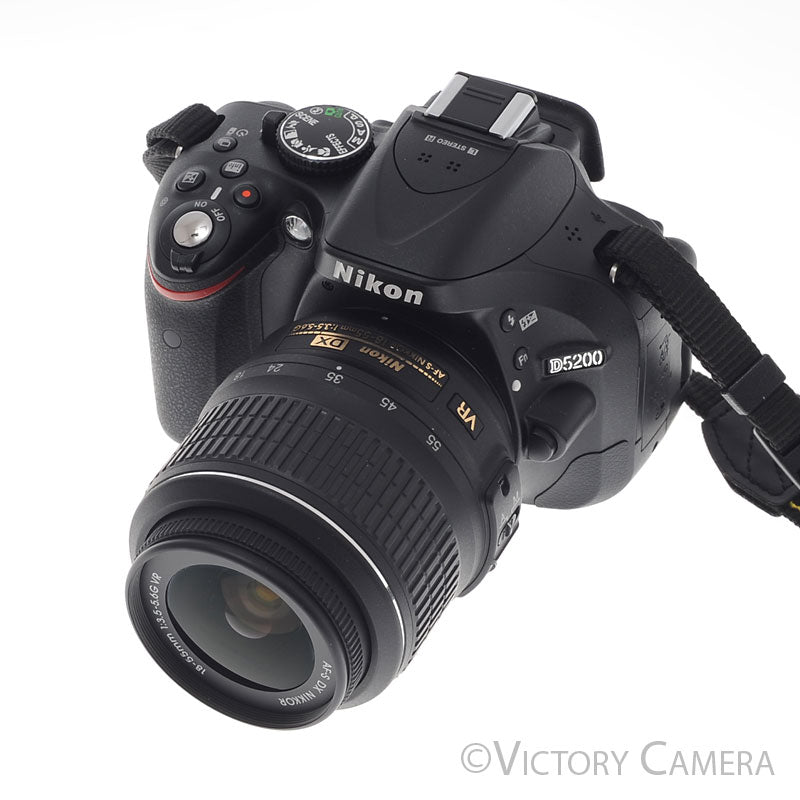 Nikon D5200 Black 24.1MP DSLR w/ 18-55mm Lens ~674 Shutter Count [EXC+] image 2