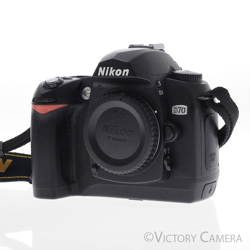 Nikon D70 Digital SLR Camera Body w/ Battery & Charger [EXC] - Victory Camera