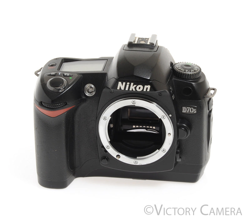 Nikon D70s Digital SLR Camera Body w/ Battery &amp; Charger -~30,000 Shutter Count- - Victory Camera