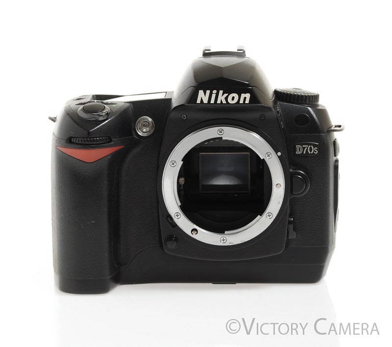 Nikon D70s Digital SLR Camera Body w/ Battery &amp; Charger -~30,000 Shutter Count- - Victory Camera