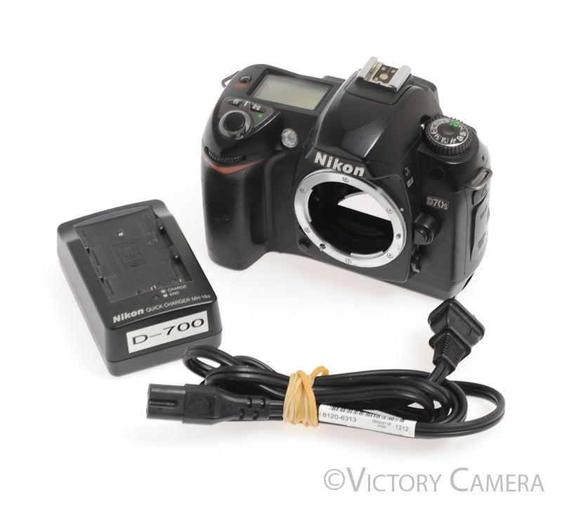 Nikon D70s Digital SLR Camera Body w/ Battery &amp; Charger -~30,000 Shutter Count- - Victory Camera