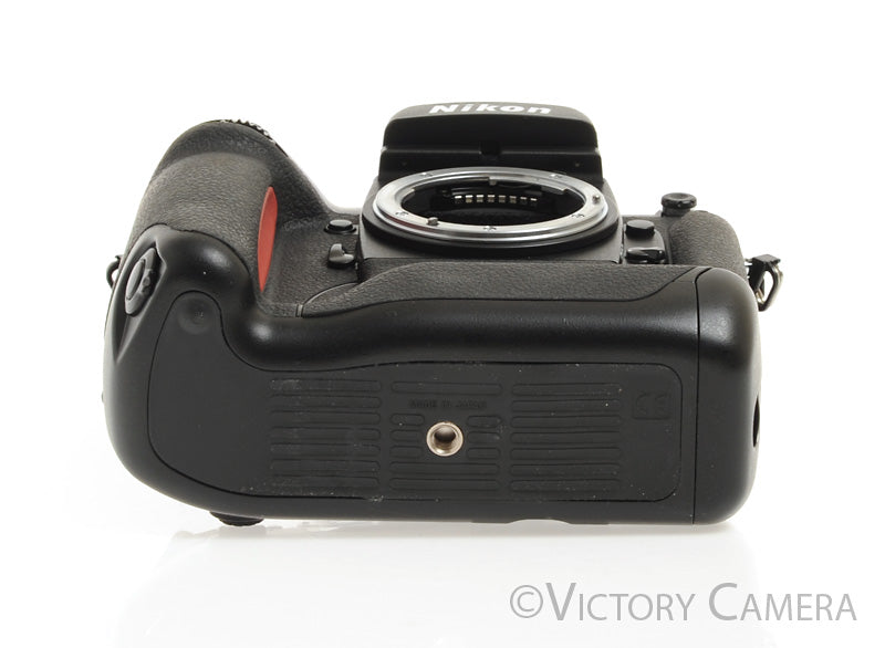 Nikon F5 35mm Autofocus Film Camera Body [MINT-] - Victory Camera