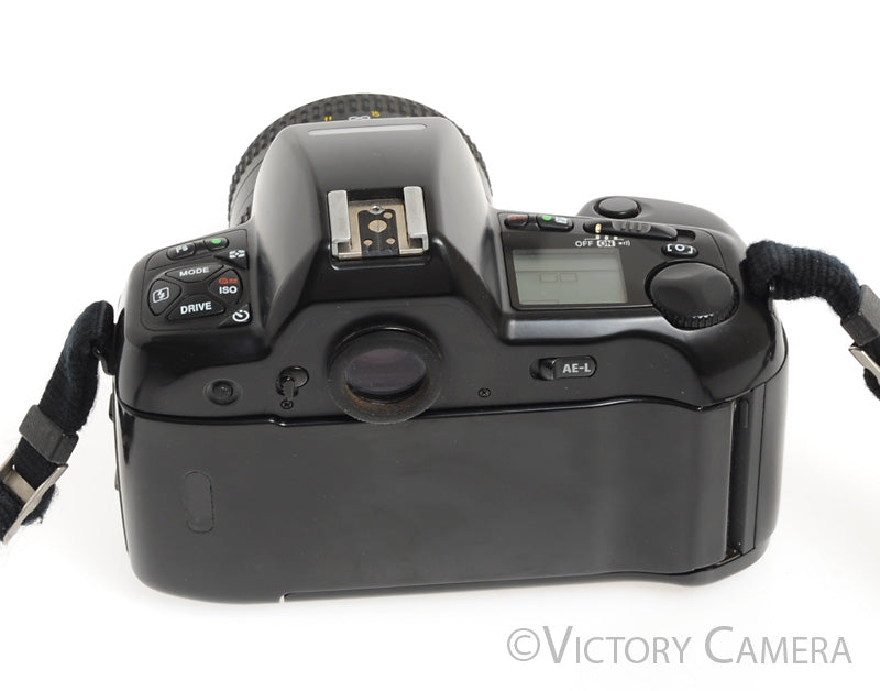 Nikon F90 Autofocus 35mm Film Camera w/ 35-70mm Zoom Lens -Clean-