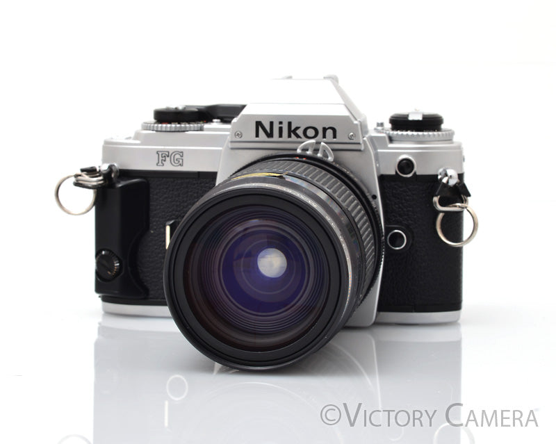 Nikon FG Chrome Camera w/ 30-80mm Macro Zoom Lens [EXC-]