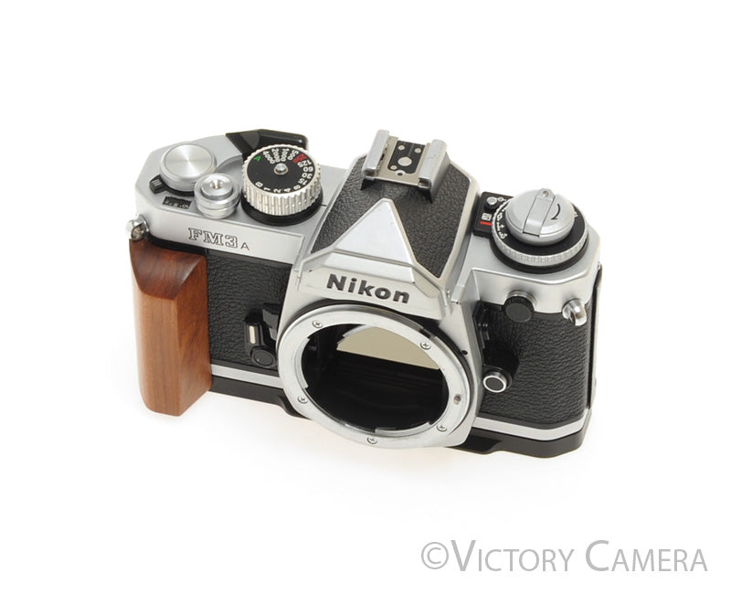 Nikon FM3a Chrome 35mm Camera Body w/ Wood Grip [EXC]