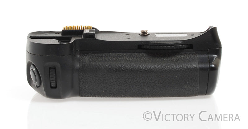 Nikon Genuine MB-D10 Battery Grip for D300 D700