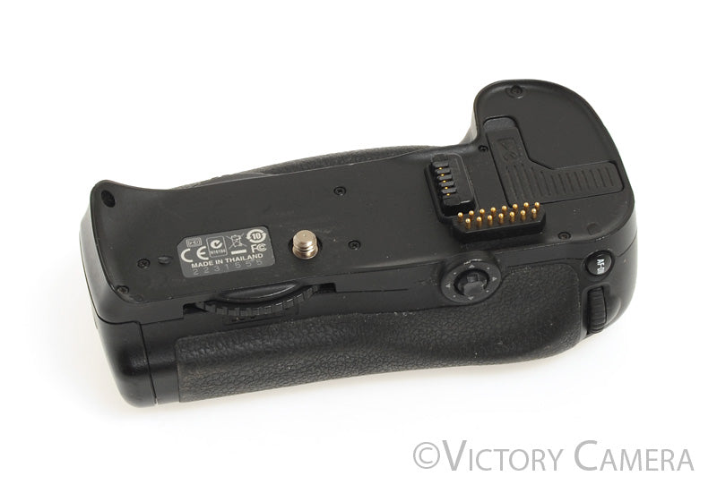 Nikon Genuine MB-D10 Battery Grip for D300 D700 [EXC-] - Victory Camera