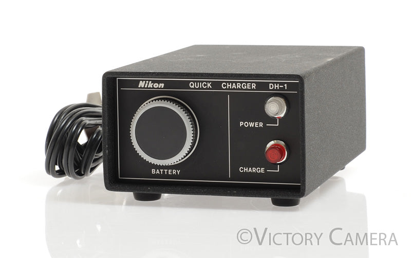 Nikon DH-1 DH1 Quick Charger for DN-1 Battery [MINT] - Victory Camera