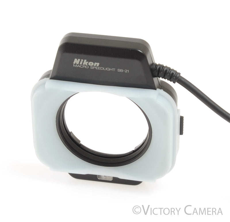 Nikon SB-21 SB-21 TTL Macro Ring Flash [EXC]