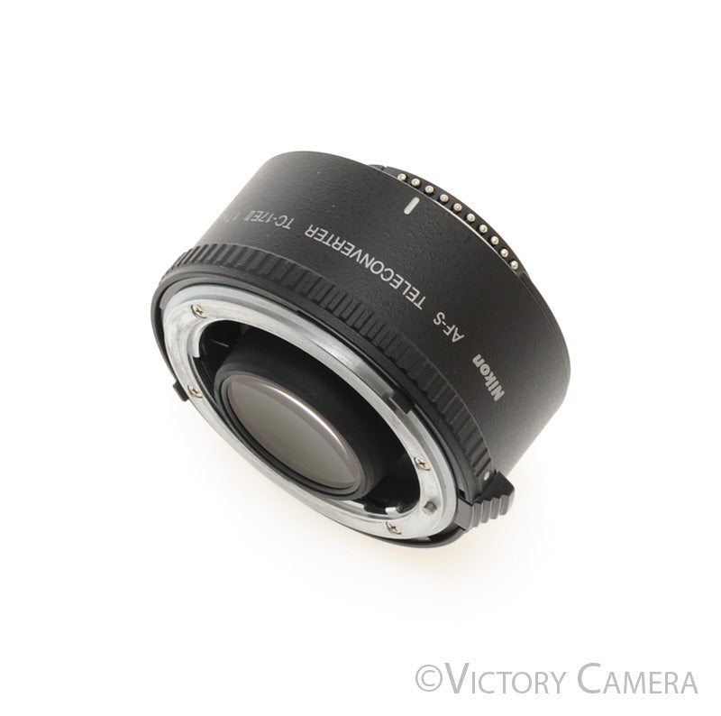 Nikon Nikkor AF-S TC-17EII 1.7x (TC-17E II) Teleconverter [EXC+] - Victory Camera