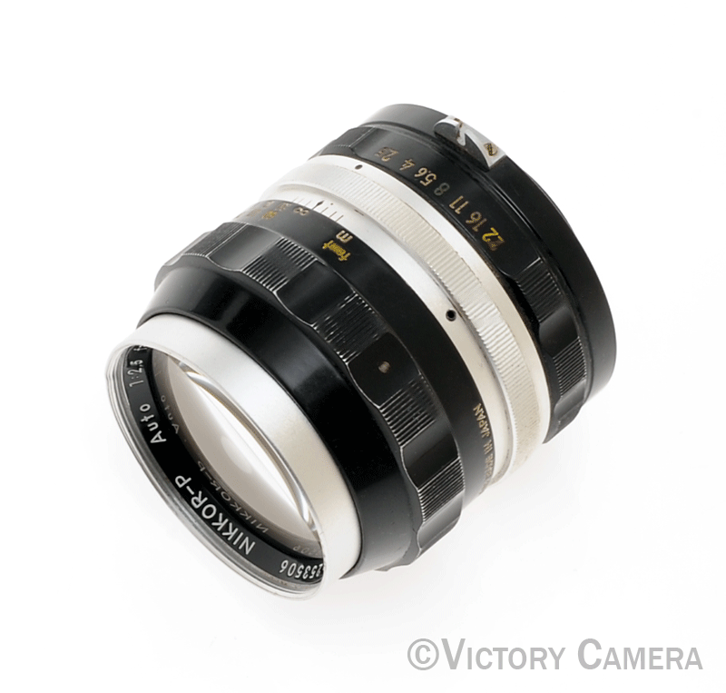 Nikon Nikkor-P 105mm f2.5 Photomic non-AI Telephoto Prime Lens [EXC-] - Victory Camera