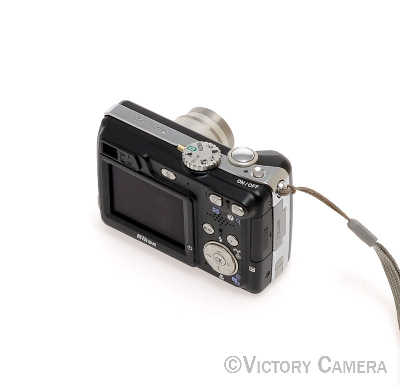 Nikon CoolPix 7900 7.1MP Digital Point & Shoot Camera [MINT]