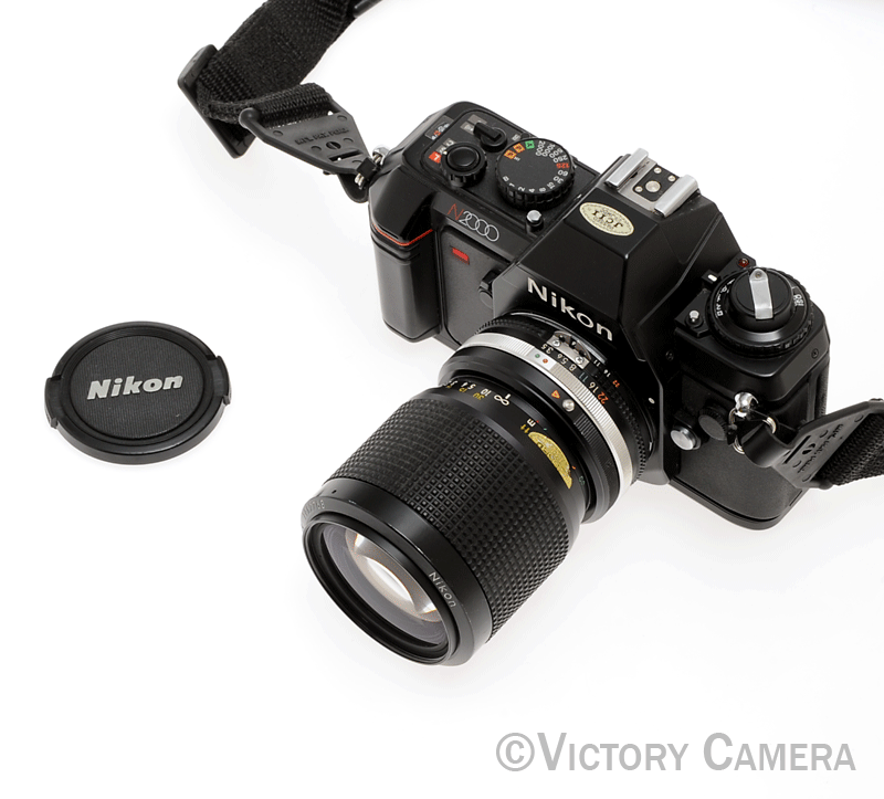 Nikon N2000 35mm Film Camera w/ 35-105mm f3.5-4.5 Zoom Lens [EXC] - Victory Camera
