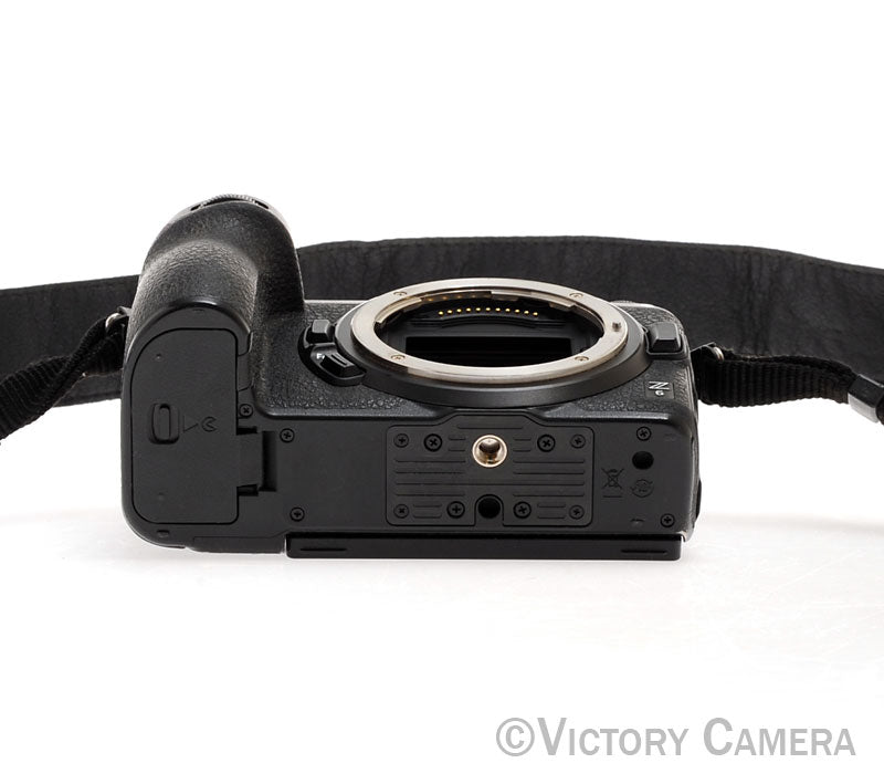 Nikon Z6 24.5MP Mirrorless Digital Camera Body [EXC]