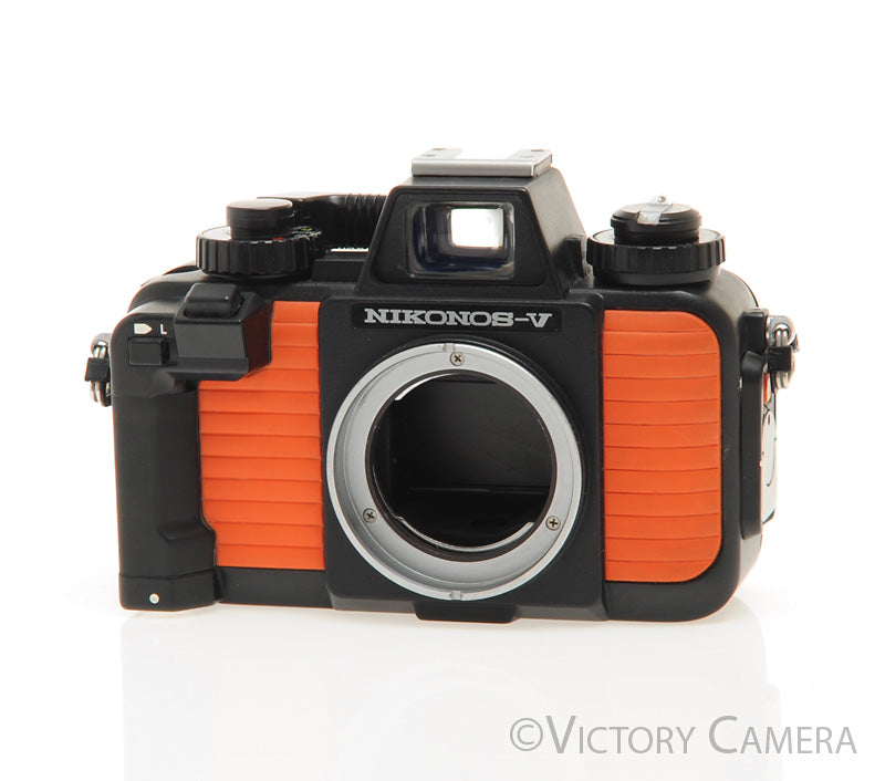 Nikon Nikonos V Underwater Camera -Jammed, AS IS- [AS-IS] - Victory Camera