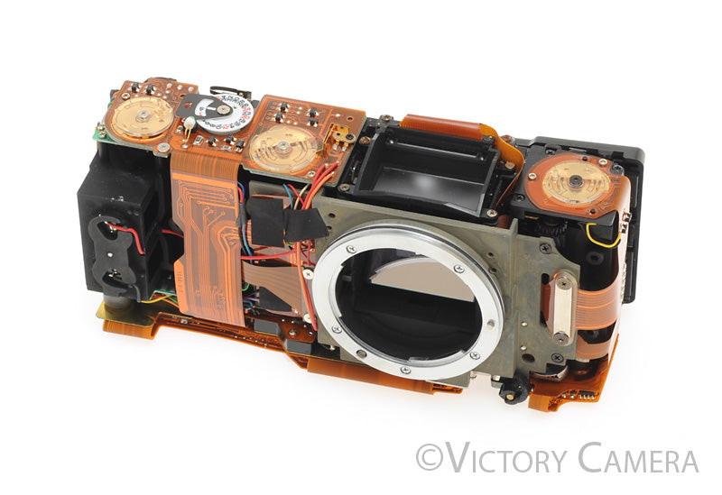 Nikon Nikonos RS 35mm Underwater Film Camera Body -FOR PARTS- [AS-IS] - Victory Camera