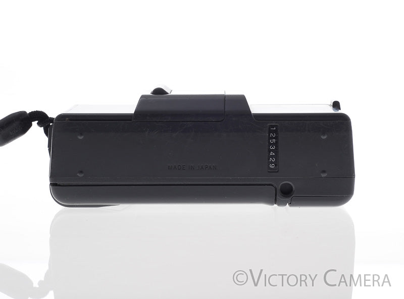 Olympus Infinity AF 35mm Point & Shoot Camera w/ 35mm f2.8 Prime Lens [EXC] - Victory Camera