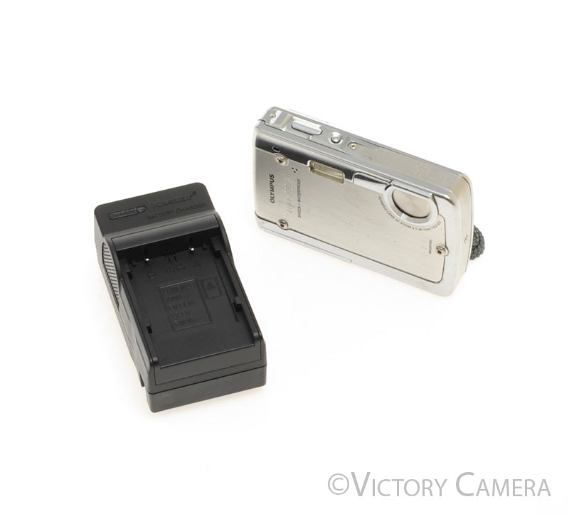 Olympus Stylus 720 SW 7.1 Digital Point and Shoot Camera  [EXC-] - Victory Camera