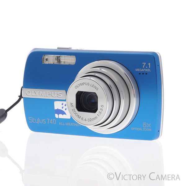 Olympus Stylus 740 Blue 7.1MP Digital Point & Shoot Camera w/ 512MB XD